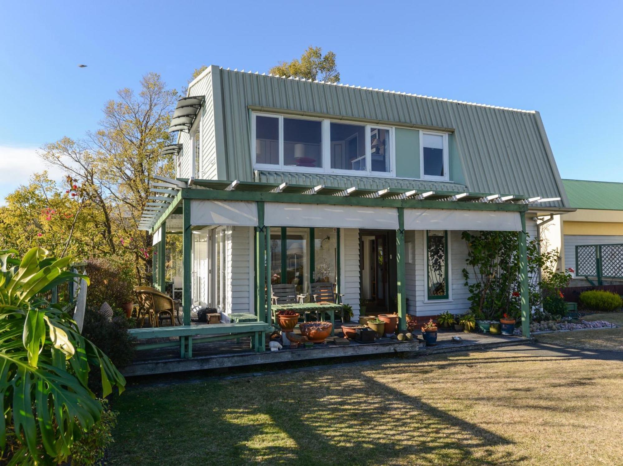 Jacaranda Lodge - Napier Hill Holiday Home Ngoại thất bức ảnh